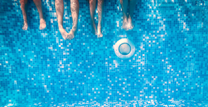 Piscine, attention aux bactéries